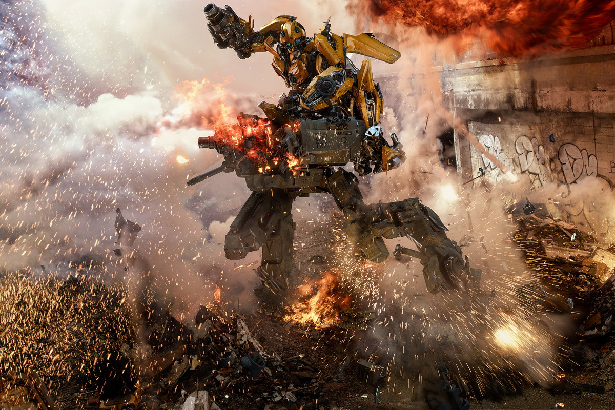 Bom tấn "Transformers 5" bị giới phê bình chê bai, khán giả Mỹ thờ ơ
