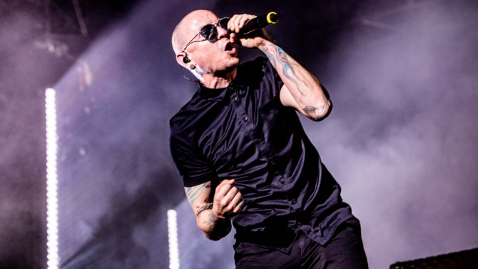 Cột mốc đáng nhớ trong sự nghiệp ca sĩ hát chính nhóm Linkin Park