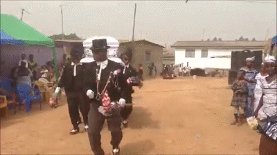 Kỳ lạ nghề vừa vác quan tài vừa nhảy múa trong lễ tang