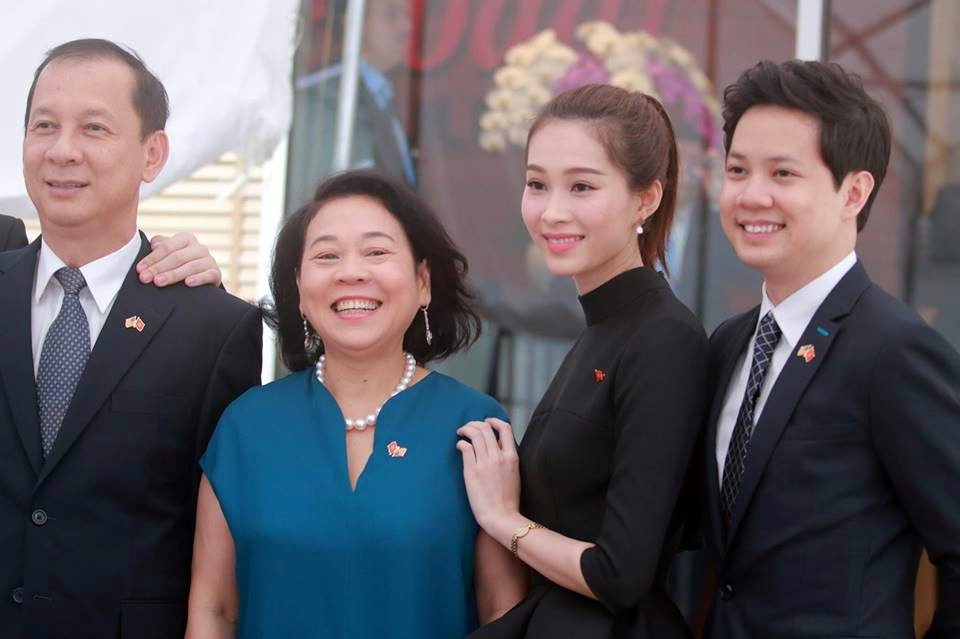 Gia thế giàu có của chồng Hoa hậu Đặng Thu Thảo