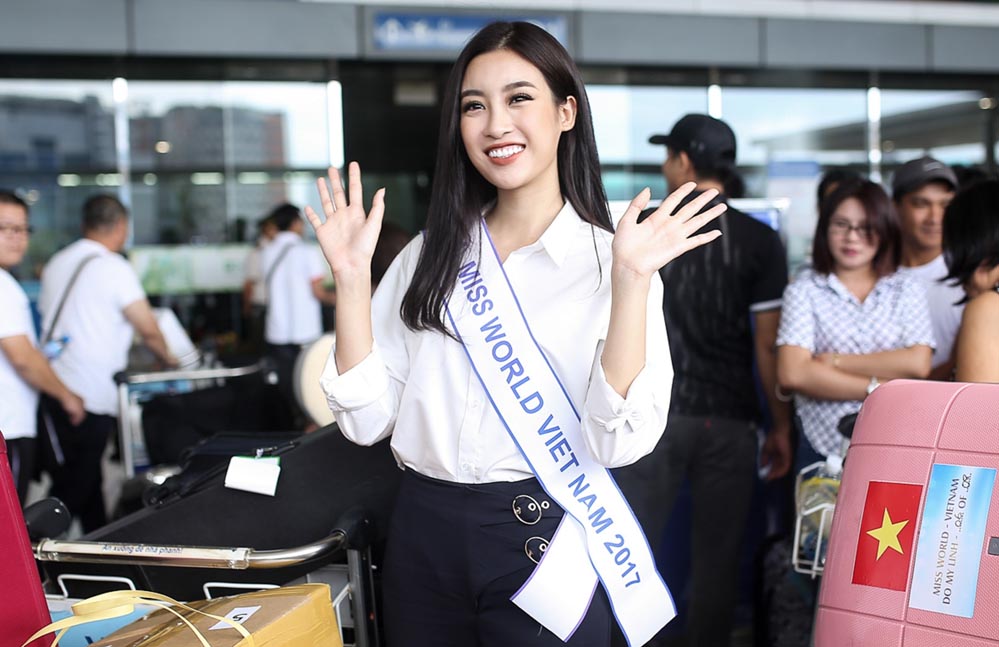 Hoa hậu Mỹ Linh tươi tắn trước giờ sang Trung Quốc thi Miss World 2017