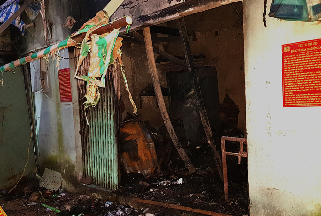 Hiện trường vụ cháy nhà khiến 2 bà cháu ở Sài Gòn tử vong