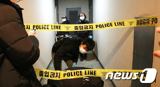 Cảnh sát phong tỏa căn hộ nơi Jong Hyun (SHINee) tự sát bằng khí than