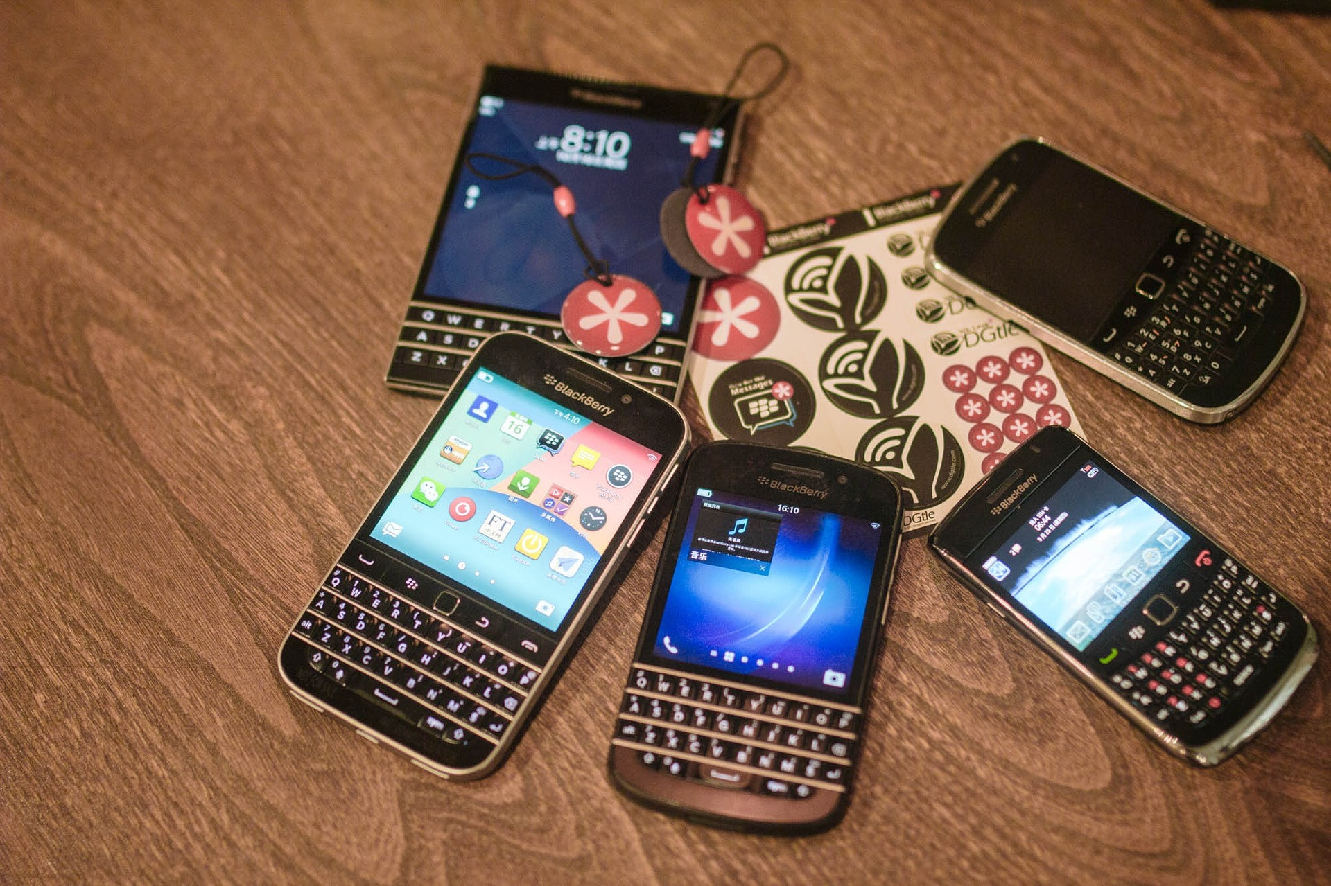 Bị cả thế giới quay lưng, BlackBerry vẫn được tội phạm ưa dùng