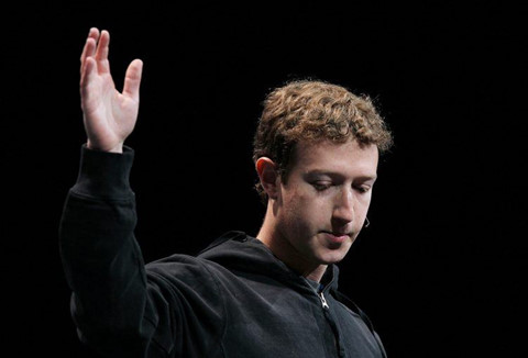 Mark Zuckerberg: "Chúng tôi không xứng để phục vụ các bạn"