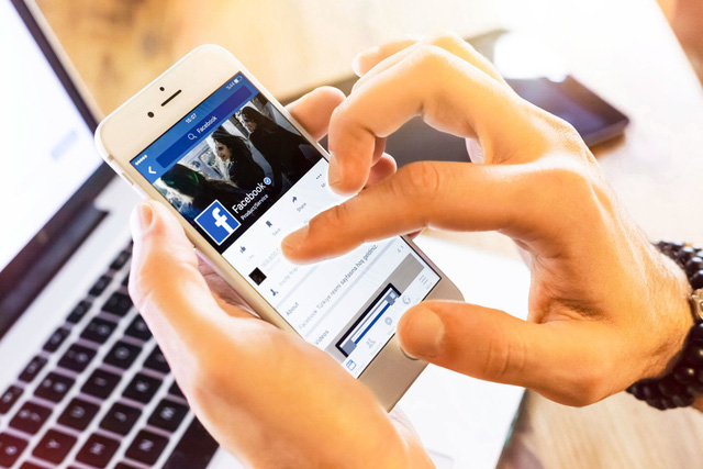 Facebook nói gì khi ý định nghe trộm người dùng xem TV bị lộ?