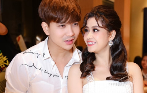 Ca sĩ Tim chính thức xác nhận đã ly hôn Trương Quỳnh Anh