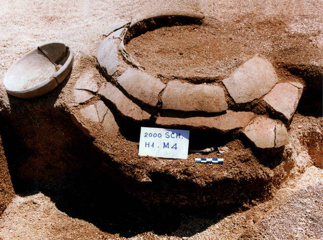 Phát hiện nhiều mộ cổ cư dân Sa Huỳnh 2.000 năm ở đảo Lý Sơn