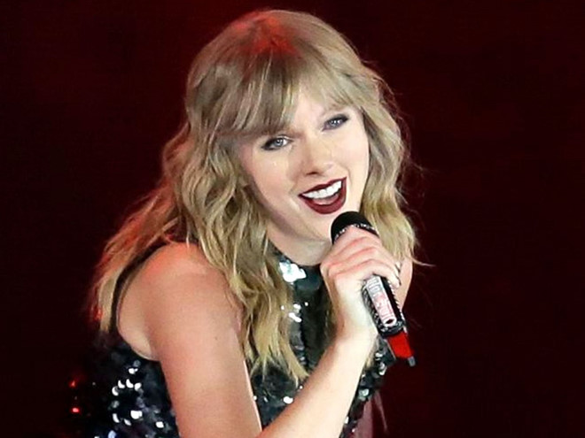 Taylor Swift: Năm 2018 huy hoàng và 'cú tát' của Grammy vào phút cuối