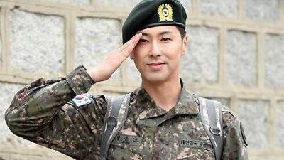 8 sao nam Kpop gương mẫu khi thực hiện nghĩa vụ quân sự