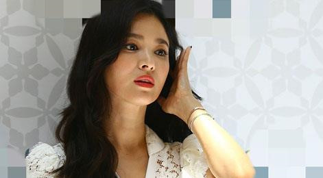 Song Hye Kyo bị tung tin mang thai, ngoại tình