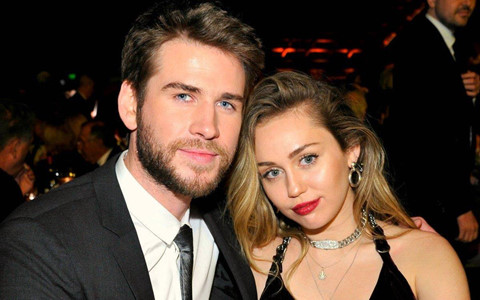 Miley Cyrus lần đầu lên tiếng sau chia tay Liam Hemsworth