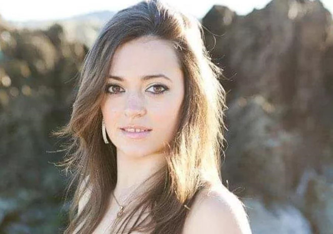 Nữ ca sĩ Tây Ban Nha qua đời sau vụ tai nạn trên sân khấu