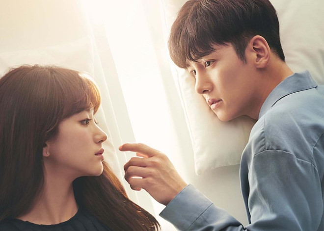 Song Joong Ki, Ji Chang Wook tấn công màn ảnh nhỏ xứ Hàn tháng 9