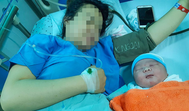 Sản phụ sinh con nặng 5,1 kg ở Quảng Nam