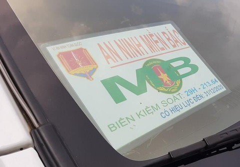 Cảnh sát tạm giữ xe của công ty bảo vệ gắn logo ‘an ninh miền Bắc’