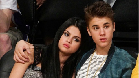 Selena Gomez nói đau khổ khi yêu Justin Bieber