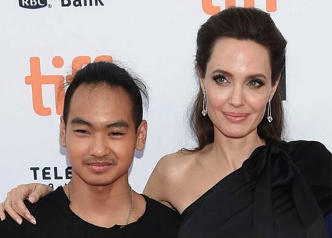 Angelina Jolie lên tiếng tin con trai chuyển trường vì dịch bệnh