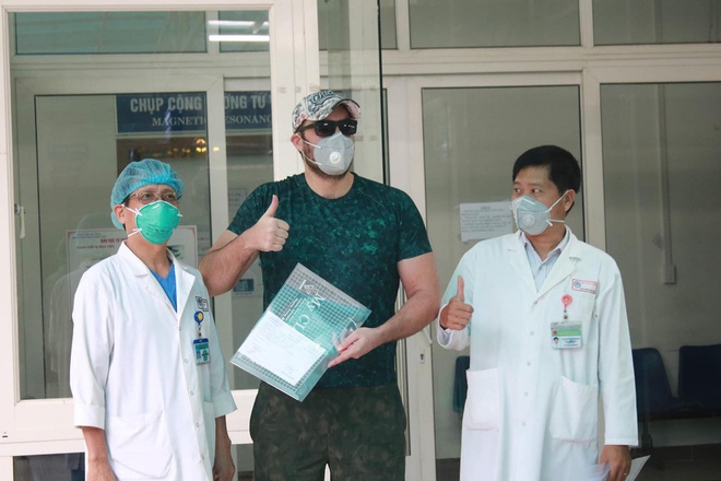 Bệnh nhân mắc Covid-19 thứ 68 xuất viện ở Đà Nẵng