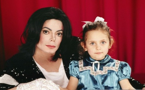 Con gái nói gì về Michael Jackson sau 11 năm?
