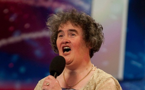 Hiện tượng âm nhạc Susan Boyle độc thân, giàu có sau 11 năm