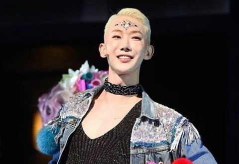 Ca sĩ Hàn thừa nhận là người không có giới tính