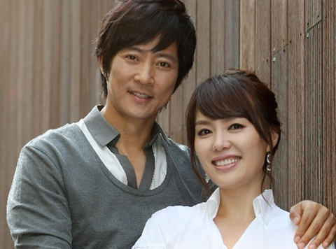 Ha Hee Ra hạnh phúc bên tài tử "Mối tình đầu" sau scandal