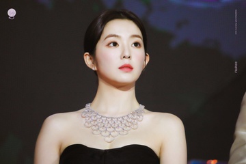 Irene viết tâm thư xin lỗi sau scandal hỗn láo với stylist