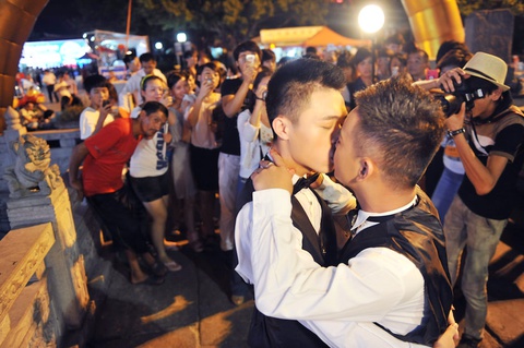 Thiệt thòi của cộng đồng LGBT Trung Quốc