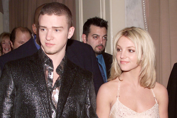 Justin Timberlake xin lỗi Britney Spears sau 15 năm im lặng