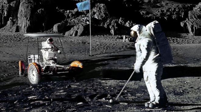 Con người đã chơi golf trên Mặt Trăng như thế nào?