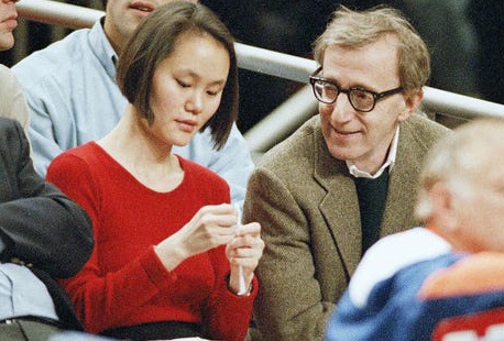 Woody Allen không hối hận khi yêu con gái nuôi