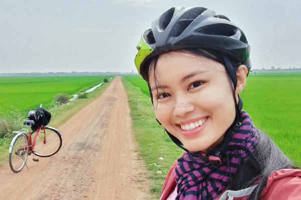 Nữ MC bỏ việc, đạp xe xuyên Việt: ‘Tôi không quan tâm việc có nhà, xe’