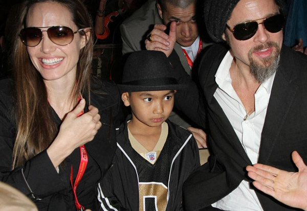 Cuộc sống của con nuôi Angelina Jolie, Tom Cruise