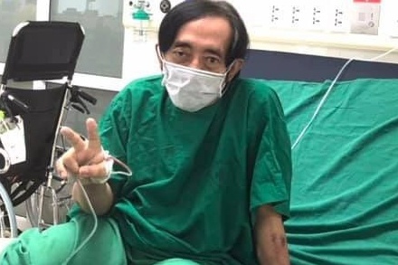Nghệ sĩ Giang Còi đang được điều trị ở Bệnh viện Phổi Trung ương