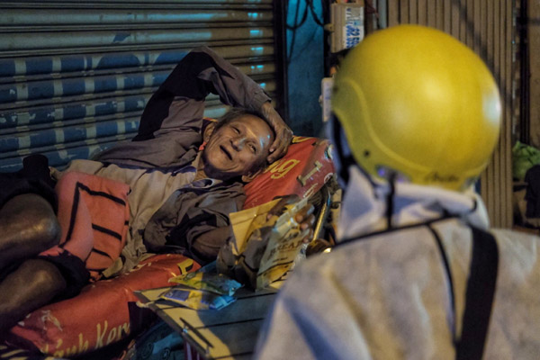 Chạy xuyên đêm giúp người vô gia cư ở TP.HCM