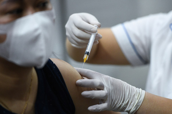 Việt Nam tiêm được hơn 16 triệu liều vaccine Covid-19
