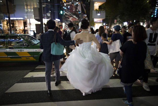 Ngày càng nhiều người Nhật Bản kết hôn lặng lẽ