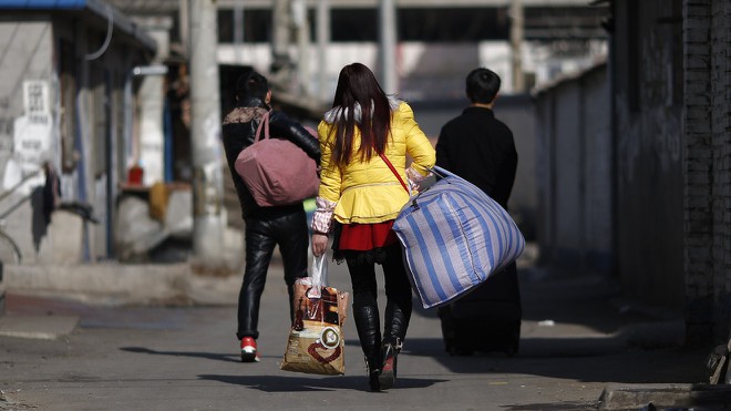 Chính sách người trẻ sống cùng cha mẹ gây tranh cãi ở Trung Quốc