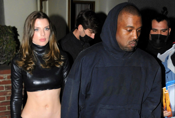 Kanye West kiểm soát trang phục của bạn gái mới