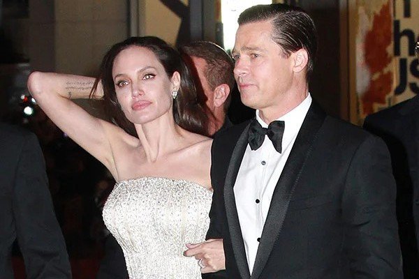 Brad Pitt kiện Angelina Jolie