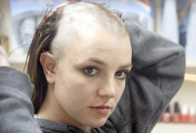 Britney Spears viết sách kể quá trình điều trị rối loạn tâm thần