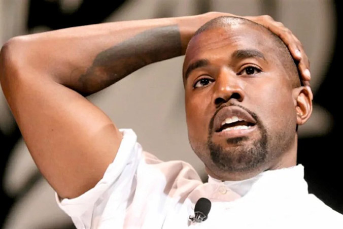 Kanye West tiếp tục bị cấm diễn