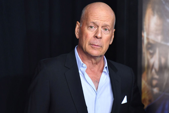 Bruce Willis đau đớn vì mắc bệnh lạ