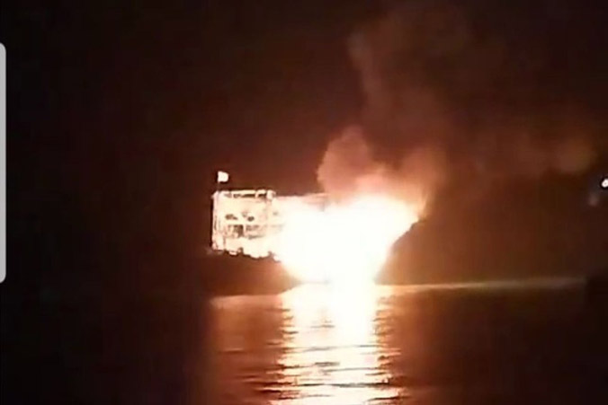 Tàu cá chở 10.000 lít dầu cháy rụi ở Phú Quốc, thiệt hại 14 tỷ đồng