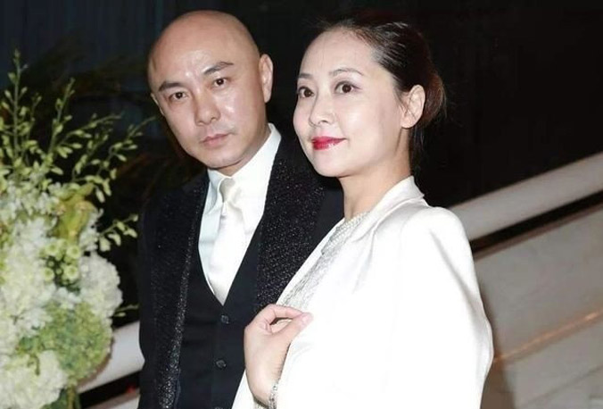 Trương Vệ Kiện và vợ đoàn tụ tại Bắc Kinh