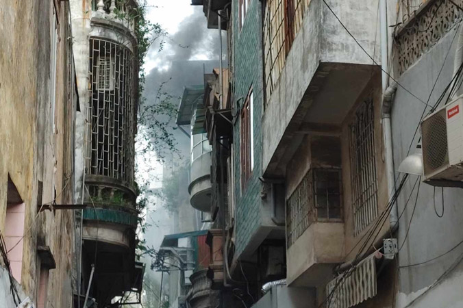 3 người chết trong căn nhà 6 tầng bốc cháy ở Hà Nội