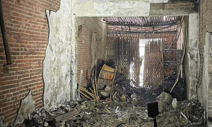 7 người thoát nạn trong ngôi nhà bị cháy bất thường