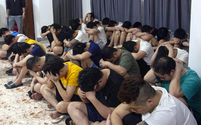 Indonesia trục xuất 153 người Trung Quốc lừa tình, tiền qua mạng