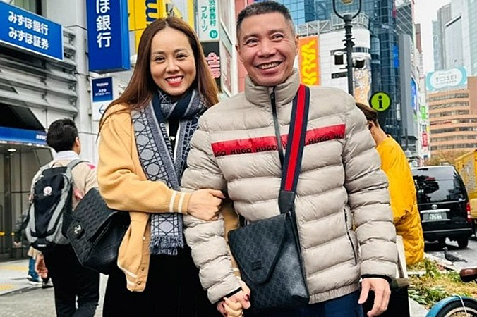 NSND Công Lý và vợ trẻ dạo phố Nhật Bản, Bảo Thanh điệu đà